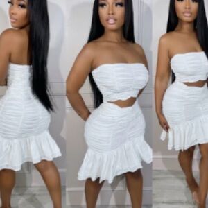 Elegant White Ruffled Skirt